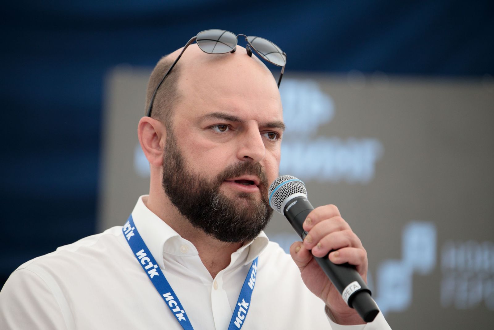 Роман Тонышев