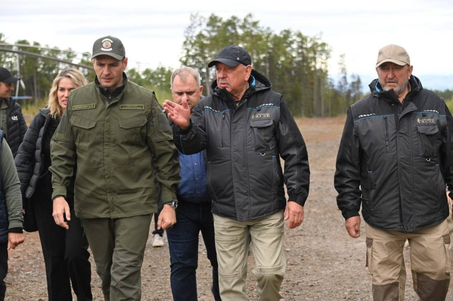 Визит губернатора Дмитрия Демешина на участки артели